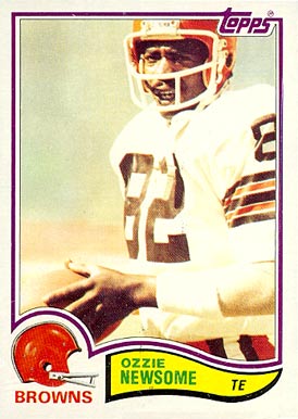 1982 Topps Ozzie Newsome #67 Football Card