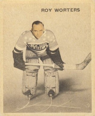 1933 World Wide Gum Ice Kings Roy Worters #11 Hockey Card