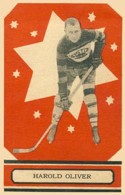 1933 O-Pee-Chee Harold Oliver #9 Hockey Card